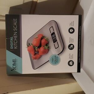 DMI Digital Kitchen And Postage Scale. Weighs Up To 11 Lbs . New In Box.